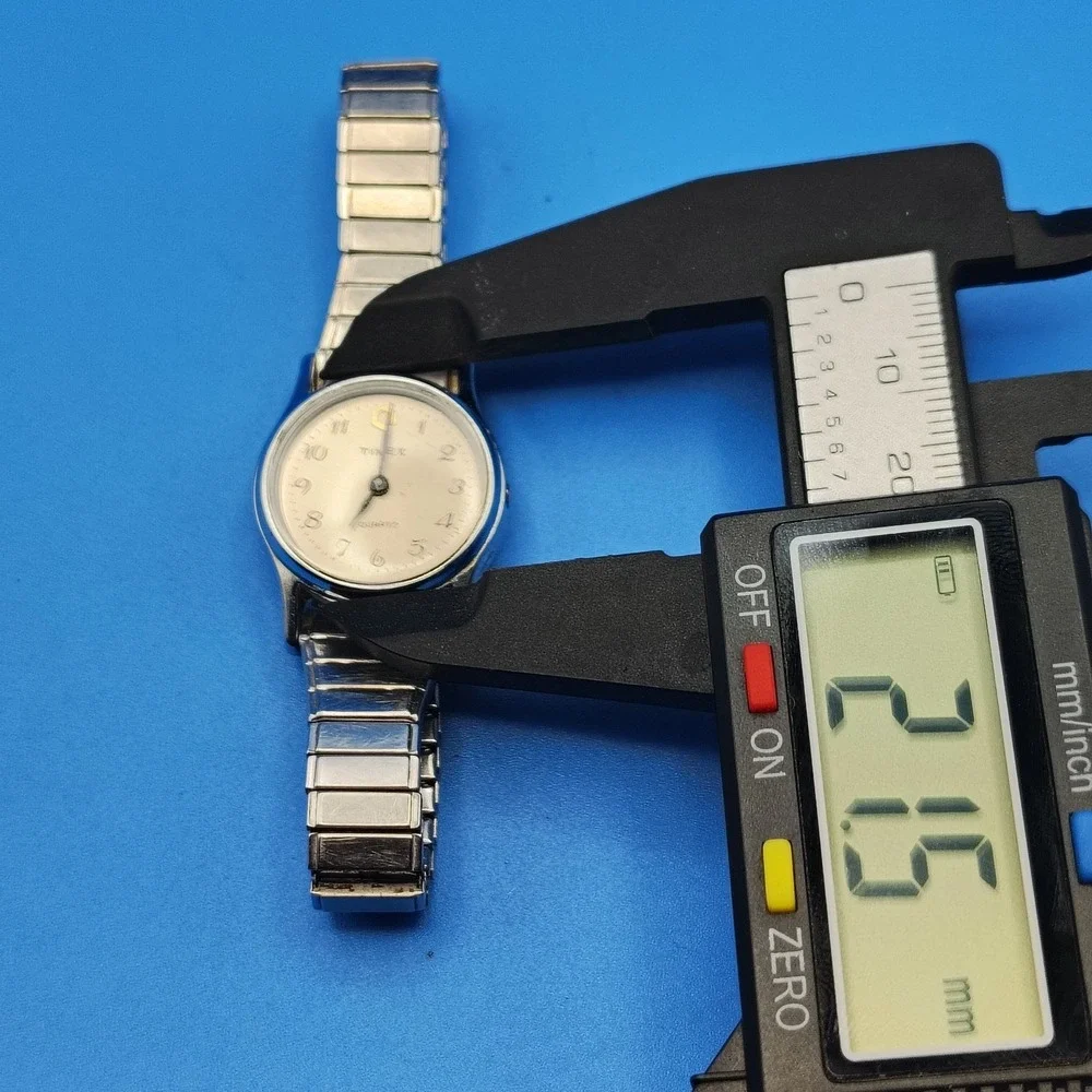 Vintage 1989 Timex 21mm Women's Quartz Watch Stretch Bracelet‎ Stainless Steel